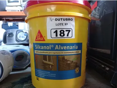 LOTE 187 - 01 BALDE DE SIKANOL ALVENARIA, ADITIVO PLASTIFICANTE PARA ARGAMASSA DE ASSENTAMENTO E REBOCO. (NO ESTADO) ATENÇÃO! FAZER A VISITAÇÃO ANTES DE ARREMATAR, NÃO SABEMOS SE FUNCIONA. LEILÃO NÃO TEM GARANTIA E NEM DEVOLUÇÃO, SUJEITO A POSSÍVEIS AVARIAS VISÍVEIS/OCULTAS E/OU AUSÊNCIA DE COMPONENTES.
