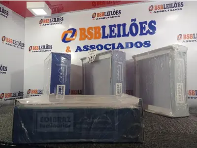LOTE 282 - 04 LUMINÁRIAS DE EMBUTIR MARCA EDIBRAZ. (NO ESTADO) ATENÇÃO! FAZER A VISITAÇÃO ANTES DE ARREMATAR, NÃO SABEMOS SE FUNCIONA. LEILÃO NÃO TEM GARANTIA E NEM DEVOLUÇÃO, SUJEITO A POSSÍVEIS AVARIAS VISÍVEIS/OCULTAS E/OU AUSÊNCIA DE COMPONENTES.
