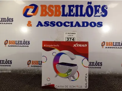 LOTE 374 - 01 CAIXA DE SOM/CARREGADOR SEM FIO. (NO ESTADO) ATENÇÃO! FAZER A VISITAÇÃO ANTES DE ARREMATAR, NÃO SABEMOS SE FUNCIONA. LEILÃO NÃO TEM GARANTIA E NEM DEVOLUÇÃO, SUJEITO A POSSÍVEIS AVARIAS VISÍVEIS/OCULTAS E/OU AUSÊNCIA DE COMPONENTES.