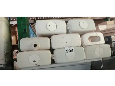 LOTE 504 - 08 CAIXAS DE DESCARGA MARCAS E MODELOS DIVERSOS COM AVARIAS. (NO ESTADO) ATENÇÃO! FAZER A VISITAÇÃO ANTES DE ARREMATAR, NÃO SABEMOS SE FUNCIONA. LEILÃO NÃO TEM GARANTIA E NEM DEVOLUÇÃO, SUJEITO A POSSÍVEIS AVARIAS VISÍVEIS/OCULTAS E/OU AUSÊNCIA DE COMPONENTES.