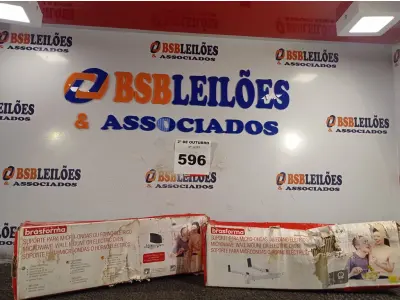 LOTE 596 - 02 SUPORTES PARA MICRO-ONDAS OU FORNO ELÉTRICO. (NO ESTADO) ATENÇÃO! FAZER A VISITAÇÃO ANTES DE ARREMATAR, NÃO SABEMOS SE FUNCIONA. LEILÃO NÃO TEM GARANTIA E NEM DEVOLUÇÃO, SUJEITO A POSSÍVEIS AVARIAS VISÍVEIS/OCULTAS E/OU AUSÊNCIA DE COMPONENTES.