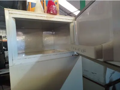 LOTE 520 - 01 GELADEIRA MARCA BRASTEMP 220V. (NO ESTADO) ATENÇÃO! FAZER A VISITAÇÃO ANTES DE ARREMATAR, NÃO SABEMOS SE FUNCIONA. LEILÃO NÃO TEM GARANTIA E NEM DEVOLUÇÃO, SUJEITO A POSSÍVEIS AVARIAS VISÍVEIS/OCULTAS E/OU AUSÊNCIA DE COMPONENTES.