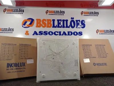 LOTE 308 - 03 PLAFONS DE SOBREPOR 30X30 MARCAS INCOLUSTRE. (NO ESTADO) ATENÇÃO! FAZER A VISITAÇÃO ANTES DE ARREMATAR, NÃO SABEMOS SE FUNCIONA. LEILÃO NÃO TEM GARANTIA E NEM DEVOLUÇÃO, SUJEITO A POSSÍVEIS AVARIAS VISÍVEIS/OCULTAS E/OU AUSÊNCIA DE COMPONENTES.