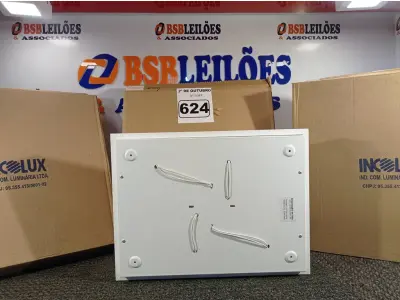 LOTE 624 - 03 PLAFONS DE SOBREPOR 40X30 INCOLUSTRE. (NO ESTADO) ATENÇÃO! FAZER A VISITAÇÃO ANTES DE ARREMATAR, NÃO SABEMOS SE FUNCIONA. LEILÃO NÃO TEM GARANTIA E NEM DEVOLUÇÃO, SUJEITO A POSSÍVEIS AVARIAS VISÍVEIS/OCULTAS E/OU AUSÊNCIA DE COMPONENTES.