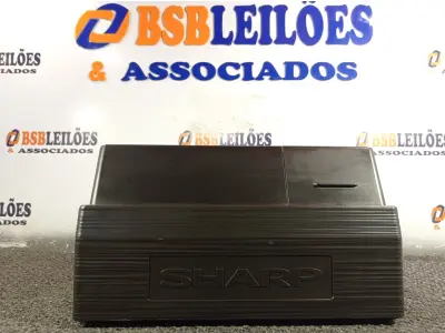 LOTE 411 - 01 CAIXA REGISTRADORA MARCA SHARP MODELO XE-A 107. (NO ESTADO) ATENÇÃO! FAZER A VISITAÇÃO ANTES DE ARREMATAR, NÃO SABEMOS SE FUNCIONA. LEILÃO NÃO TEM GARANTIA E NEM DEVOLUÇÃO, SUJEITO A POSSÍVEIS AVARIAS VISÍVEIS/OCULTAS E/OU AUSÊNCIA DE COMPONENTES.