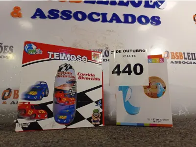LOTE 440 - 02 BONECOS TEIMOSO. (NO ESTADO) ATENÇÃO! FAZER A VISITAÇÃO ANTES DE ARREMATAR, NÃO SABEMOS SE FUNCIONA. LEILÃO NÃO TEM GARANTIA E NEM DEVOLUÇÃO, SUJEITO A POSSÍVEIS AVARIAS VISÍVEIS/OCULTAS E/OU AUSÊNCIA DE COMPONENTES.