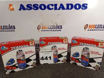 LOTE 441 - 03 BONECOS TEIMOSO CORRIDA DIVERTIDA. (NO ESTADO) ATENÇÃO! FAZER A VISITAÇÃO ANTES DE ARREMATAR, NÃO SABEMOS SE FUNCIONA. LEILÃO NÃO TEM GARANTIA E NEM DEVOLUÇÃO, SUJEITO A POSSÍVEIS AVARIAS VISÍVEIS/OCULTAS E/OU AUSÊNCIA DE COMPONENTES.
