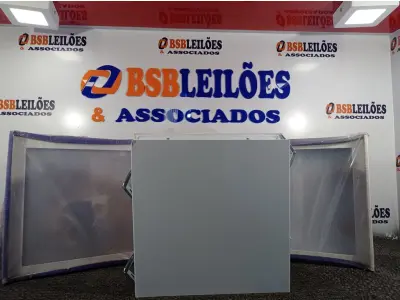 LOTE 305 - 04 LUMINÁRIAS DE EMBUTIR MARCA EDIBRAZ. (NO ESTADO) ATENÇÃO! FAZER A VISITAÇÃO ANTES DE ARREMATAR, NÃO SABEMOS SE FUNCIONA. LEILÃO NÃO TEM GARANTIA E NEM DEVOLUÇÃO, SUJEITO A POSSÍVEIS AVARIAS VISÍVEIS/OCULTAS E/OU AUSÊNCIA DE COMPONENTES.
