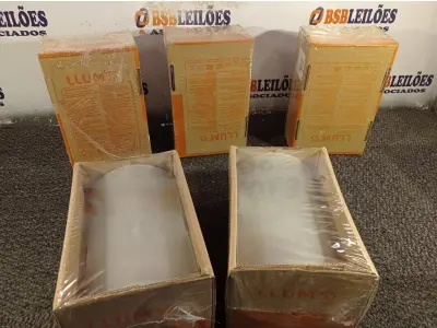 LOTE 614 - 04 ARANDELAS CENTRAL CE 1422-A 1XE27. (NO ESTADO) ATENÇÃO! FAZER A VISITAÇÃO ANTES DE ARREMATAR, NÃO SABEMOS SE FUNCIONA. LEILÃO NÃO TEM GARANTIA E NEM DEVOLUÇÃO, SUJEITO A POSSÍVEIS AVARIAS VISÍVEIS/OCULTAS E/OU AUSÊNCIA DE COMPONENTES.