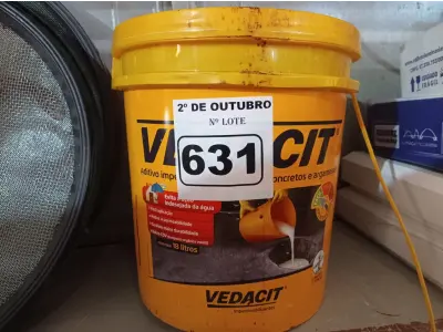 LOTE 631 - 01 BALDE DE VEDACIT, ADITIVO IMPERMEABILIZANTE PARA CONCRETOS E ARGAMASSAS 18L. (NO ESTADO) ATENÇÃO! FAZER A VISITAÇÃO ANTES DE ARREMATAR, NÃO SABEMOS SE FUNCIONA. LEILÃO NÃO TEM GARANTIA E NEM DEVOLUÇÃO, SUJEITO A POSSÍVEIS AVARIAS VISÍVEIS/OCULTAS E/OU AUSÊNCIA DE COMPONENTES.