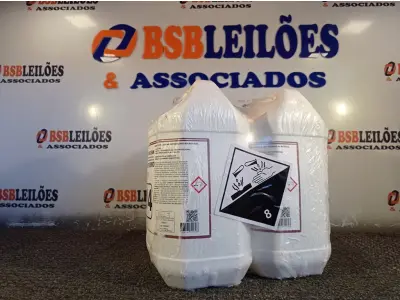 LOTE 114 - 10 LITROS DE CLOROCLEAN, LIMPADOR DESINFETANTE CLORADO PARA INDÚSTRIAS ALIMENTÍCIAS E AFINS. (NO ESTADO) ATENÇÃO! FAZER A VISITAÇÃO ANTES DE ARREMATAR, NÃO SABEMOS SE FUNCIONA. LEILÃO NÃO TEM GARANTIA E NEM DEVOLUÇÃO, SUJEITO A POSSÍVEIS AVARIAS VISÍVEIS/OCULTAS E/OU AUSÊNCIA DE COMPONENTES.