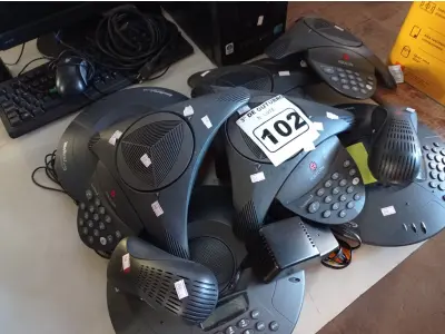 LOTE 102 - 01 LOTE COM VÁRIOS APARELHOS DE AUDIOCONFERÊNCIA. (NO ESTADO) ATENÇÃO! FAZER A VISITAÇÃO ANTES DE ARREMATAR, NÃO SABEMOS SE FUNCIONA. LEILÃO NÃO TEM GARANTIA E NEM DEVOLUÇÃO, SUJEITO A POSSÍVEIS AVARIAS VISÍVEIS/OCULTAS E/OU AUSÊNCIA DE COMPONENTES.