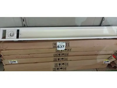 LOTE 637 - 06 LUMINÁRIAS DE EMBUTIR 1X40W+2 DICROICA MF-254132. (NO ESTADO) ATENÇÃO! FAZER A VISITAÇÃO ANTES DE ARREMATAR, NÃO SABEMOS SE FUNCIONA. LEILÃO NÃO TEM GARANTIA E NEM DEVOLUÇÃO, SUJEITO A POSSÍVEIS AVARIAS VISÍVEIS/OCULTAS E/OU AUSÊNCIA DE COMPONENTES.