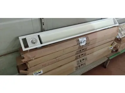 LOTE 637 - 06 LUMINÁRIAS DE EMBUTIR 1X40W+2 DICROICA MF-254132. (NO ESTADO) ATENÇÃO! FAZER A VISITAÇÃO ANTES DE ARREMATAR, NÃO SABEMOS SE FUNCIONA. LEILÃO NÃO TEM GARANTIA E NEM DEVOLUÇÃO, SUJEITO A POSSÍVEIS AVARIAS VISÍVEIS/OCULTAS E/OU AUSÊNCIA DE COMPONENTES.