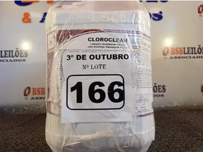 LOTE 166 - 10 LITROS DE CLOROCLEAN, LIMPADOR DESINFETANTE CLORADO PARA INDÚSTRIAS ALIMENTÍCIAS E AFINS. (NO ESTADO) ATENÇÃO! FAZER A VISITAÇÃO ANTES DE ARREMATAR, NÃO SABEMOS SE FUNCIONA. LEILÃO NÃO TEM GARANTIA E NEM DEVOLUÇÃO, SUJEITO A POSSÍVEIS AVARIAS VISÍVEIS/OCULTAS E/OU AUSÊNCIA DE COMPONENTES.