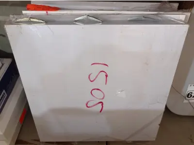 LOTE 629 - 03 LUMINÁRIAS DE EMBUTIR. (NO ESTADO) ATENÇÃO! FAZER A VISITAÇÃO ANTES DE ARREMATAR, NÃO SABEMOS SE FUNCIONA. LEILÃO NÃO TEM GARANTIA E NEM DEVOLUÇÃO, SUJEITO A POSSÍVEIS AVARIAS VISÍVEIS/OCULTAS E/OU AUSÊNCIA DE COMPONENTES.