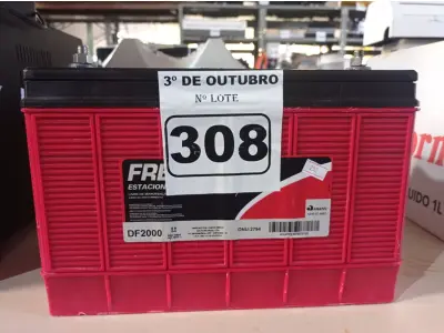LOTE 308 - 01 BATERIA ESTACIONARIA FREEDOM DF2000 115AH. (NO ESTADO) ATENÇÃO! FAZER A VISITAÇÃO ANTES DE ARREMATAR, NÃO SABEMOS SE FUNCIONA. LEILÃO NÃO TEM GARANTIA E NEM DEVOLUÇÃO, SUJEITO A POSSÍVEIS AVARIAS VISÍVEIS/OCULTAS E/OU AUSÊNCIA DE COMPONENTES.