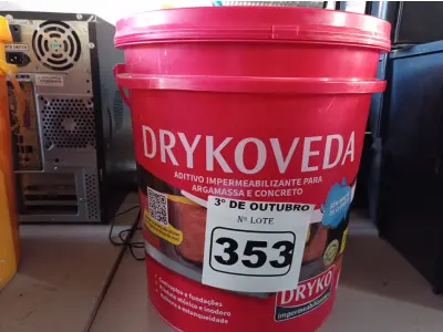 LOTE 353 - 01 BALDE DE DRYKOVEDA, ADITIVO IMPERMEABILIZANTE PARA CONCRETO E ARGAMASSA 18L. (NO ESTADO) ATENÇÃO! FAZER A VISITAÇÃO ANTES DE ARREMATAR, NÃO SABEMOS SE FUNCIONA. LEILÃO NÃO TEM GARANTIA E NEM DEVOLUÇÃO, SUJEITO A POSSÍVEIS AVARIAS VISÍVEIS/OCULTAS E/OU AUSÊNCIA DE COMPONENTES.