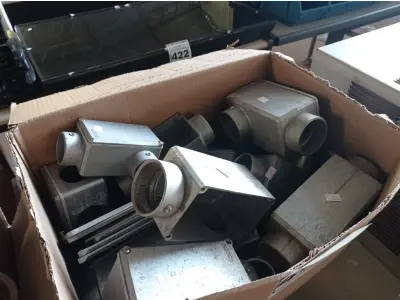 LOTE 475 - 01 LOTE COM VÁRIAS CAIXAS PETROLET MARCAS E MODELOS DIVERSOS. (NO ESTADO) ATENÇÃO! FAZER A VISITAÇÃO ANTES DE ARREMATAR, NÃO SABEMOS SE FUNCIONA. LEILÃO NÃO TEM GARANTIA E NEM DEVOLUÇÃO, SUJEITO A POSSÍVEIS AVARIAS VISÍVEIS/OCULTAS E/OU AUSÊNCIA DE COMPONENTES.