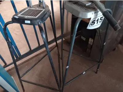 LOTE 515 - 02 CORTADORES DE BATATAS. (NO ESTADO) ATENÇÃO! FAZER A VISITAÇÃO ANTES DE ARREMATAR, NÃO SABEMOS SE FUNCIONA. LEILÃO NÃO TEM GARANTIA E NEM DEVOLUÇÃO, SUJEITO A POSSÍVEIS AVARIAS VISÍVEIS/OCULTAS E/OU AUSÊNCIA DE COMPONENTES.
