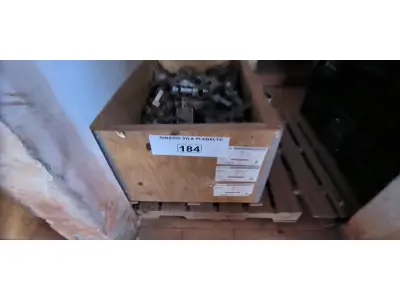 LOTE 184 - 01 LOTE COM CAIXAS DE DERIVAÇÃO (NO ESTADO, NÃO SABEMOS SE FUNCIONA. LEILÃO NÃO TEM GARANTIA E NEM DEVOLUÇÃO).