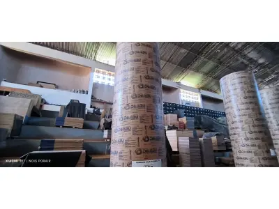 LOTE 063 - 02 FORMAS EM PAPELÃO PARA COLUNAS (NO ESTADO, NÃO SABEMOS SE FUNCIONA. LEILÃO NÃO TEM GARANTIA E NEM DEVOLUÇÃO).