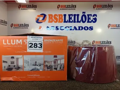 LOTE 283 - 01 PENDENTE SÃO PAULO 3XE27 VINHO. (NO ESTADO) ATENÇÃO! FAZER A VISITAÇÃO ANTES DE ARREMATAR, NÃO SABEMOS SE FUNCIONA. LEILÃO NÃO TEM GARANTIA E NEM DEVOLUÇÃO, SUJEITO A POSSÍVEIS AVARIAS VISÍVEIS/OCULTAS E/OU AUSÊNCIA DE COMPONENTES.