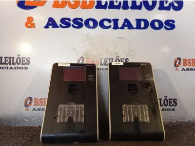 LOTE 118 - 02 RELÓGIOS DE PONTO. (NO ESTADO) ATENÇÃO! FAZER A VISITAÇÃO ANTES DE ARREMATAR, NÃO SABEMOS SE FUNCIONA. LEILÃO NÃO TEM GARANTIA E NEM DEVOLUÇÃO, SUJEITO A POSSÍVEIS AVARIAS VISÍVEIS/OCULTAS E/OU AUSÊNCIA DE COMPONENTES.