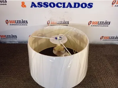 LOTE 297 - 01 PENDENTE SÃO PAULO. (NO ESTADO) ATENÇÃO! FAZER A VISITAÇÃO ANTES DE ARREMATAR, NÃO SABEMOS SE FUNCIONA. LEILÃO NÃO TEM GARANTIA E NEM DEVOLUÇÃO, SUJEITO A POSSÍVEIS AVARIAS VISÍVEIS/OCULTAS E/OU AUSÊNCIA DE COMPONENTES.