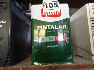 LOTE 105 - 01 LATA DE TINTA IQUINE PINTALAR FOSCO AVELUDADO INTERIORES VERDE PISCINA 18L. (NO ESTADO) ATENÇÃO! FAZER A VISITAÇÃO ANTES DE ARREMATAR, NÃO SABEMOS SE FUNCIONA. LEILÃO NÃO TEM GARANTIA E NEM DEVOLUÇÃO, SUJEITO A POSSÍVEIS AVARIAS VISÍVEIS/OCULTAS E/OU AUSÊNCIA DE COMPONENTES.