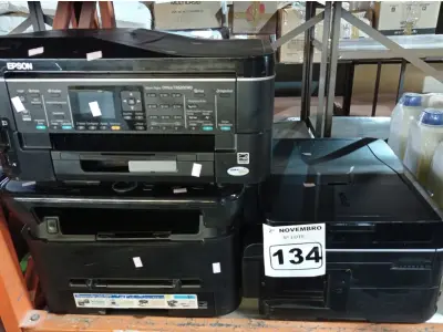 LOTE 134 - 03 IMPRESSORAS MULTIFUNCIONAL MARCAS E MODELOS DIVERSOS. (NO ESTADO) ATENÇÃO! FAZER A VISITAÇÃO ANTES DE ARREMATAR, NÃO SABEMOS SE FUNCIONA. LEILÃO NÃO TEM GARANTIA E NEM DEVOLUÇÃO, SUJEITO A POSSÍVEIS AVARIAS VISÍVEIS/OCULTAS E/OU AUSÊNCIA DE COMPONENTES.