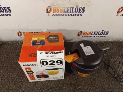 LOTE 029 - 01 ESPREMEDOR FRUITMAX 127V. (NO ESTADO) ATENÇÃO! FAZER A VISITAÇÃO ANTES DE ARREMATAR, NÃO SABEMOS SE FUNCIONA. LEILÃO NÃO TEM GARANTIA E NEM DEVOLUÇÃO, SUJEITO A POSSÍVEIS AVARIAS VISÍVEIS/OCULTAS E/OU AUSÊNCIA DE COMPONENTES.