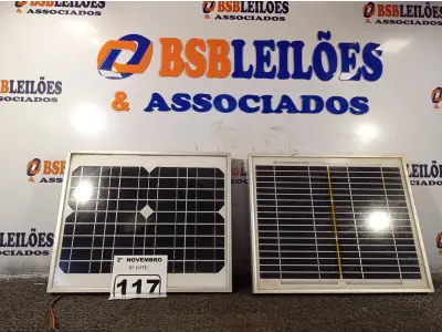 LOTE 117 - 02 PAINÉIS FOTOVOLTAICOS 18V 10W. (NO ESTADO) ATENÇÃO! FAZER A VISITAÇÃO ANTES DE ARREMATAR, NÃO SABEMOS SE FUNCIONA. LEILÃO NÃO TEM GARANTIA E NEM DEVOLUÇÃO, SUJEITO A POSSÍVEIS AVARIAS VISÍVEIS/OCULTAS E/OU AUSÊNCIA DE COMPONENTES.