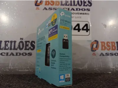 LOTE 044 - 01 ADAPTADOR WIRELESS TPLINK 300 MBPS. (NO ESTADO) ATENÇÃO! FAZER A VISITAÇÃO ANTES DE ARREMATAR, NÃO SABEMOS SE FUNCIONA. LEILÃO NÃO TEM GARANTIA E NEM DEVOLUÇÃO, SUJEITO A POSSÍVEIS AVARIAS VISÍVEIS/OCULTAS E/OU AUSÊNCIA DE COMPONENTES.