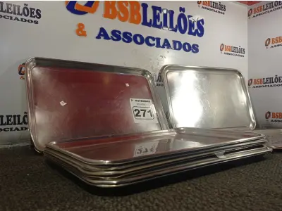 LOTE 271 - 10 BANDEJAS EM INOX. (NO ESTADO) ATENÇÃO! FAZER A VISITAÇÃO ANTES DE ARREMATAR, NÃO SABEMOS SE FUNCIONA. LEILÃO NÃO TEM GARANTIA E NEM DEVOLUÇÃO, SUJEITO A POSSÍVEIS AVARIAS VISÍVEIS/OCULTAS E/OU AUSÊNCIA DE COMPONENTES.