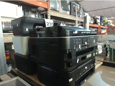 LOTE 235 - 05 IMPRESSORAS MARCAS E MODELOS DIVERSOS. (NO ESTADO) ATENÇÃO! FAZER A VISITAÇÃO ANTES DE ARREMATAR, NÃO SABEMOS SE FUNCIONA. LEILÃO NÃO TEM GARANTIA E NEM DEVOLUÇÃO, SUJEITO A POSSÍVEIS AVARIAS VISÍVEIS/OCULTAS E/OU AUSÊNCIA DE COMPONENTES.