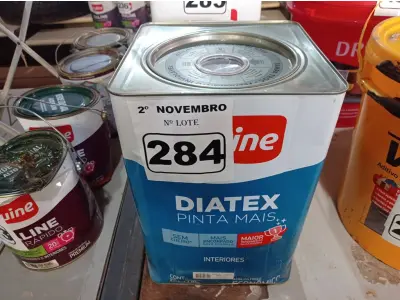LOTE 284 - 01 LATA DE TINTA IQUINE DIATEX PINTA MAIS FOSCO BASE “P” 18L. (NO ESTADO) ATENÇÃO! FAZER A VISITAÇÃO ANTES DE ARREMATAR, NÃO SABEMOS SE FUNCIONA. LEILÃO NÃO TEM GARANTIA E NEM DEVOLUÇÃO, SUJEITO A POSSÍVEIS AVARIAS VISÍVEIS/OCULTAS E/OU AUSÊNCIA DE COMPONENTES.