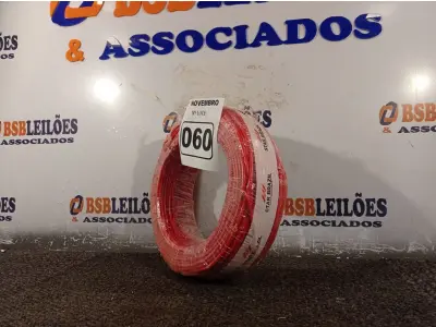 LOTE 060 - 01 ROLO DE CABO FLEXÍVEL 100M 1X4MM NA COR VERMELHA(NOVO). (NO ESTADO) ATENÇÃO! FAZER A VISITAÇÃO ANTES DE ARREMATAR, NÃO SABEMOS SE FUNCIONA. LEILÃO NÃO TEM GARANTIA E NEM DEVOLUÇÃO, SUJEITO A POSSÍVEIS AVARIAS VISÍVEIS/OCULTAS E/OU AUSÊNCIA DE COMPONENTES.