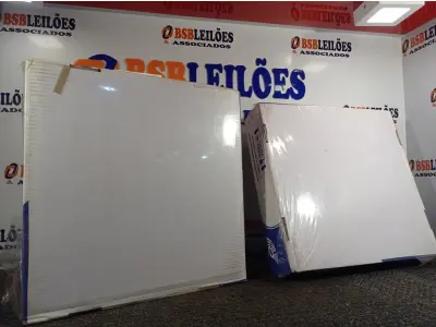 LOTE 203 - 02 LUMINÁRIAS DE EMBUTIR MARCAS EDIBRAZ. (NO ESTADO) ATENÇÃO! FAZER A VISITAÇÃO ANTES DE ARREMATAR, NÃO SABEMOS SE FUNCIONA. LEILÃO NÃO TEM GARANTIA E NEM DEVOLUÇÃO, SUJEITO A POSSÍVEIS AVARIAS VISÍVEIS/OCULTAS E/OU AUSÊNCIA DE COMPONENTES.