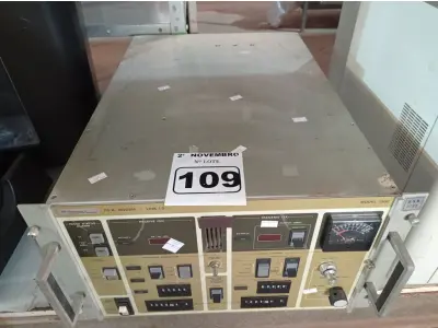 LOTE 109 - 01 PSK MODEM LINK MODELO 1500. (NO ESTADO) ATENÇÃO! FAZER A VISITAÇÃO ANTES DE ARREMATAR, NÃO SABEMOS SE FUNCIONA. LEILÃO NÃO TEM GARANTIA E NEM DEVOLUÇÃO, SUJEITO A POSSÍVEIS AVARIAS VISÍVEIS/OCULTAS E/OU AUSÊNCIA DE COMPONENTES.