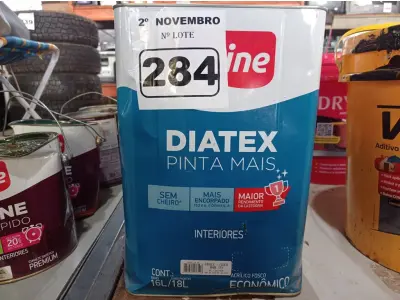 LOTE 284 - 01 LATA DE TINTA IQUINE DIATEX PINTA MAIS FOSCO BASE “P” 18L. (NO ESTADO) ATENÇÃO! FAZER A VISITAÇÃO ANTES DE ARREMATAR, NÃO SABEMOS SE FUNCIONA. LEILÃO NÃO TEM GARANTIA E NEM DEVOLUÇÃO, SUJEITO A POSSÍVEIS AVARIAS VISÍVEIS/OCULTAS E/OU AUSÊNCIA DE COMPONENTES.
