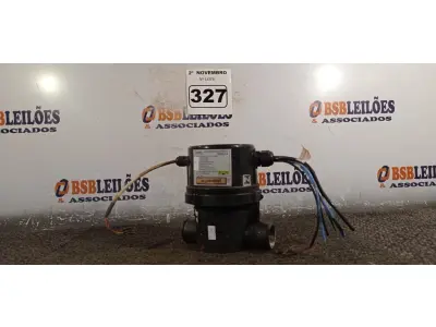 LOTE 327 - 01 AQUECEDOR PARA BANHEIRA DE HIDROMASSAGEM. (NO ESTADO) ATENÇÃO! FAZER A VISITAÇÃO ANTES DE ARREMATAR, NÃO SABEMOS SE FUNCIONA. LEILÃO NÃO TEM GARANTIA E NEM DEVOLUÇÃO, SUJEITO A POSSÍVEIS AVARIAS VISÍVEIS/OCULTAS E/OU AUSÊNCIA DE COMPONENTES.