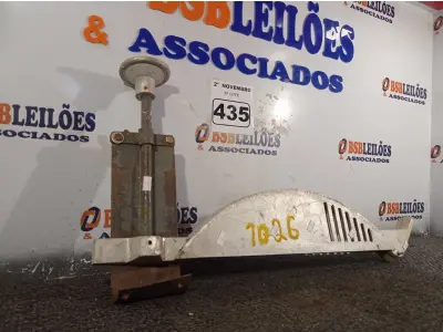 LOTE 435 - 01 PROTETOR DE DISCO PARA SERRA CIRCULAR. (NO ESTADO) ATENÇÃO! FAZER A VISITAÇÃO ANTES DE ARREMATAR, NÃO SABEMOS SE FUNCIONA. LEILÃO NÃO TEM GARANTIA E NEM DEVOLUÇÃO, SUJEITO A POSSÍVEIS AVARIAS VISÍVEIS/OCULTAS E/OU AUSÊNCIA DE COMPONENTES.