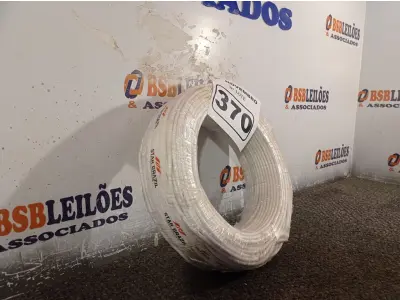 LOTE 370 - 01 ROLO DE CABO FLEXÍVEL 100M 1X4MM NA COR BRANCA(NOVO). (NO ESTADO) ATENÇÃO! FAZER A VISITAÇÃO ANTES DE ARREMATAR, NÃO SABEMOS SE FUNCIONA. LEILÃO NÃO TEM GARANTIA E NEM DEVOLUÇÃO, SUJEITO A POSSÍVEIS AVARIAS VISÍVEIS/OCULTAS E/OU AUSÊNCIA DE COMPONENTES.