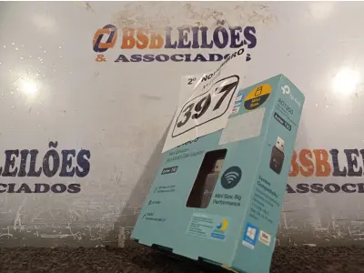 LOTE 397 - 01 ADAPTADOR WIRELESS TPLINK AC 1300. (NO ESTADO) ATENÇÃO! FAZER A VISITAÇÃO ANTES DE ARREMATAR, NÃO SABEMOS SE FUNCIONA. LEILÃO NÃO TEM GARANTIA E NEM DEVOLUÇÃO, SUJEITO A POSSÍVEIS AVARIAS VISÍVEIS/OCULTAS E/OU AUSÊNCIA DE COMPONENTES.