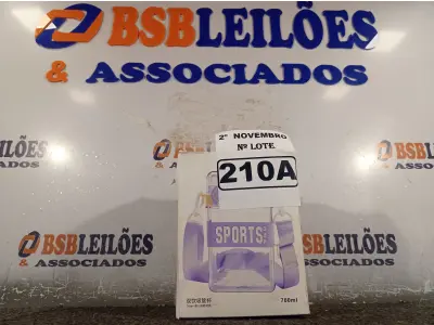 LOTE 210 - 01 GARRAFA PARA CRIANÇA. (NO ESTADO) ATENÇÃO! FAZER A VISITAÇÃO ANTES DE ARREMATAR, NÃO SABEMOS SE FUNCIONA. LEILÃO NÃO TEM GARANTIA E NEM DEVOLUÇÃO, SUJEITO A POSSÍVEIS AVARIAS VISÍVEIS/OCULTAS E/OU AUSÊNCIA DE COMPONENTES.