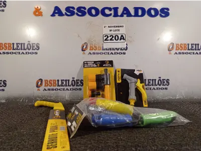 LOTE 220 - 01 KIT PARA JARDINAGEM. (NO ESTADO) ATENÇÃO! FAZER A VISITAÇÃO ANTES DE ARREMATAR, NÃO SABEMOS SE FUNCIONA. LEILÃO NÃO TEM GARANTIA E NEM DEVOLUÇÃO, SUJEITO A POSSÍVEIS AVARIAS VISÍVEIS/OCULTAS E/OU AUSÊNCIA DE COMPONENTES.
