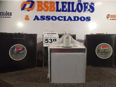 LOTE 539 - 04 LUMINÁRIAS DE EMBUTIR 20X20 5380 PIULUCECE. (NO ESTADO) ATENÇÃO! FAZER A VISITAÇÃO ANTES DE ARREMATAR, NÃO SABEMOS SE FUNCIONA. LEILÃO NÃO TEM GARANTIA E NEM DEVOLUÇÃO, SUJEITO A POSSÍVEIS AVARIAS VISÍVEIS/OCULTAS E/OU AUSÊNCIA DE COMPONENTES.