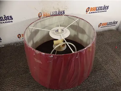 LOTE 522 - 01 PENDENTE SÃO PAULO. (NO ESTADO) ATENÇÃO! FAZER A VISITAÇÃO ANTES DE ARREMATAR, NÃO SABEMOS SE FUNCIONA. LEILÃO NÃO TEM GARANTIA E NEM DEVOLUÇÃO, SUJEITO A POSSÍVEIS AVARIAS VISÍVEIS/OCULTAS E/OU AUSÊNCIA DE COMPONENTES.