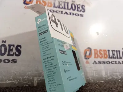 LOTE 410 - 01 ADAPTADOR WIRELESS TPLINK AC 1300. (NO ESTADO) ATENÇÃO! FAZER A VISITAÇÃO ANTES DE ARREMATAR, NÃO SABEMOS SE FUNCIONA. LEILÃO NÃO TEM GARANTIA E NEM DEVOLUÇÃO, SUJEITO A POSSÍVEIS AVARIAS VISÍVEIS/OCULTAS E/OU AUSÊNCIA DE COMPONENTES.
